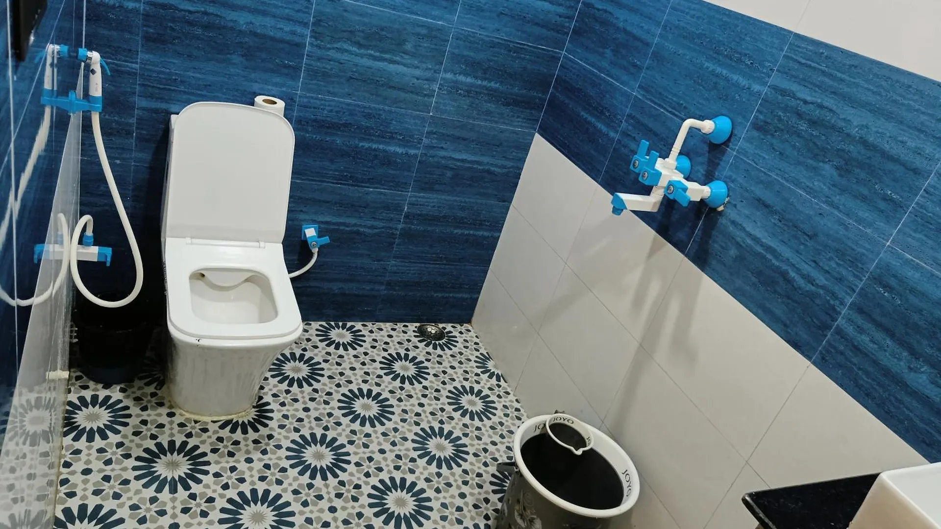 Good Vibes Hotel Agra